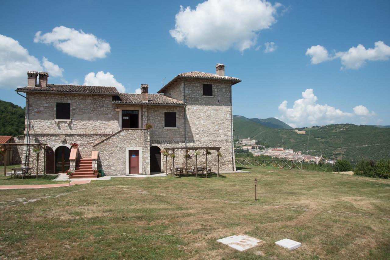 Agriturismo La Commenda-Adults Only Cascia Eksteriør bilde